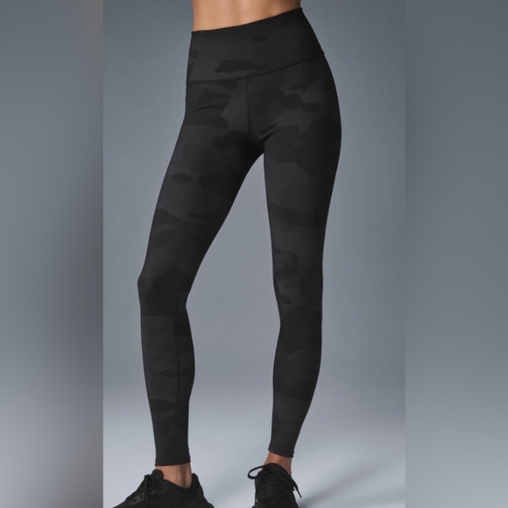 High-Waist  amp Vapor Legging